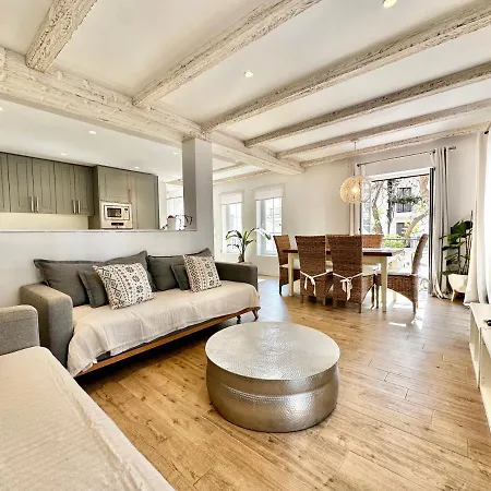 Lejlighed Old Town Modern Flat, 4 Minutes From - Eaw Homes *